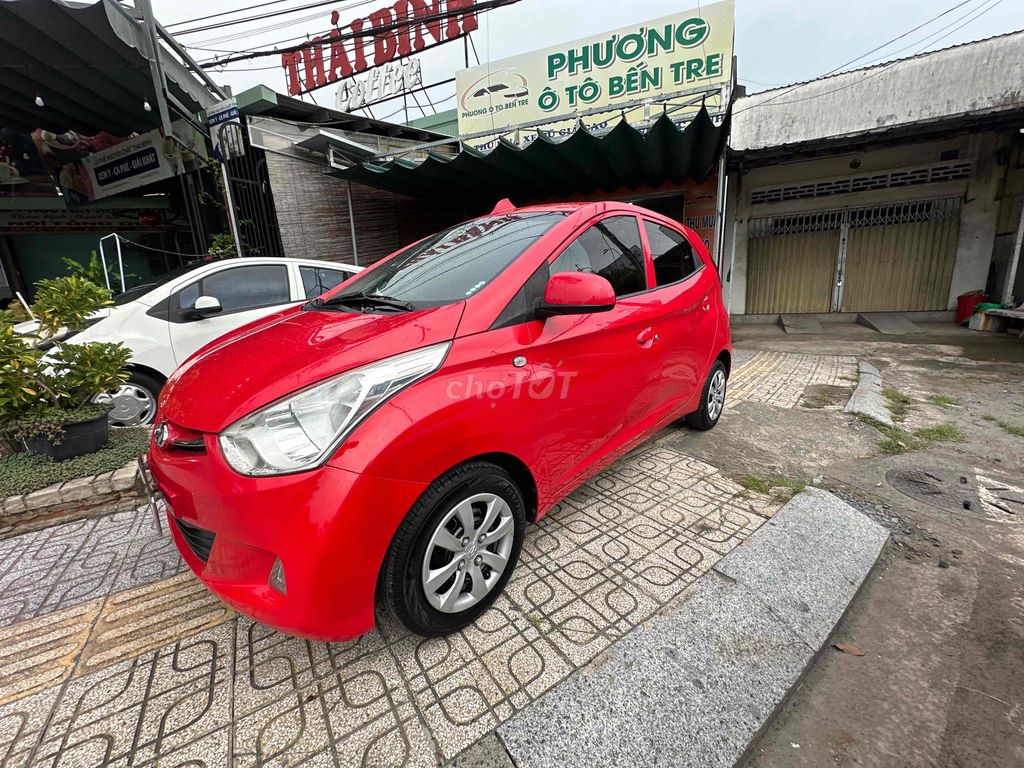 Hyundai Eon Đỏ 5 chỗ Số sàn. Mua bán Ô tô tại Thành phố Bến Tre Bến Tre được đăng bởi Phương Bến Tre hình 4