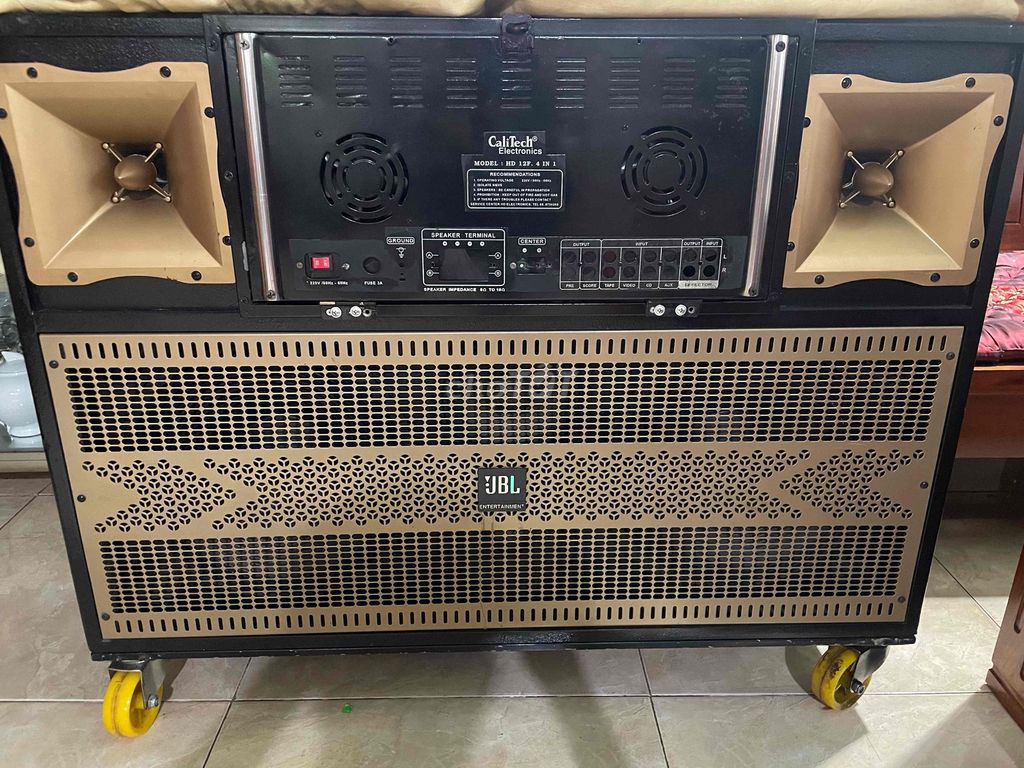 Loa thùng JBL KID-10P-4R3 Đen, vàng đồng. Mua bán Tivi, Âm thanh tại Thành phố Buôn Ma Thuột Đắk Lắk được đăng bởi Nguyễn Hoàng Chanel hình 1