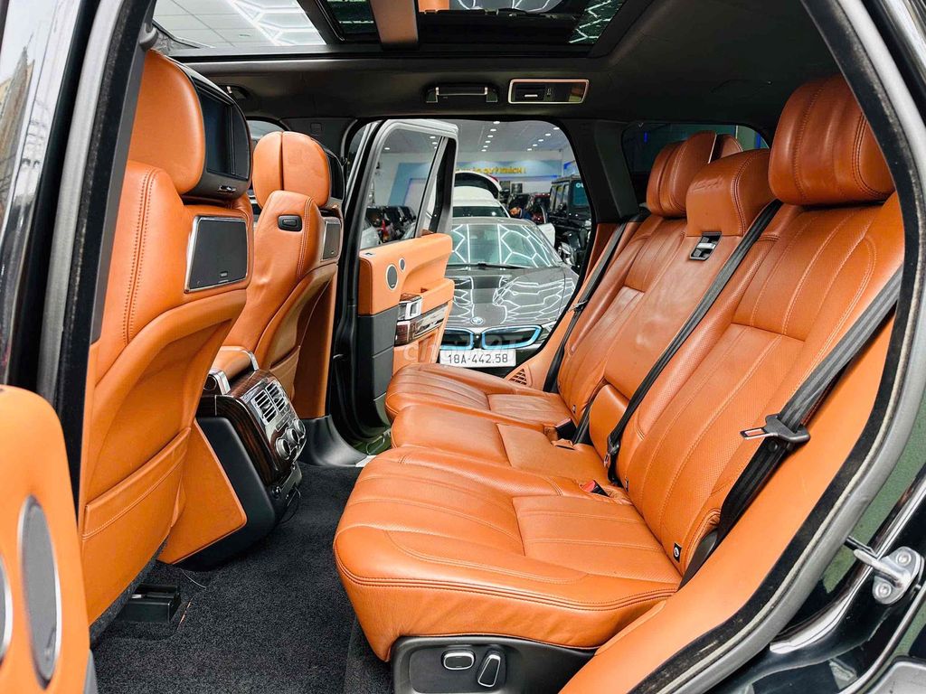 Range Rover Autobiography 5.0 2013 Đen. Mua bán Ô tô tại Quận 8 Tp Hồ Chí Minh được đăng bởi Hồng Phúc hình 5