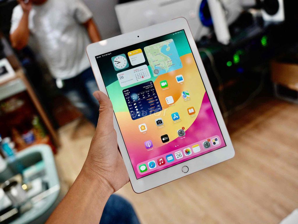 iPad gen 6, 128G, 4G, body đẹp 99%