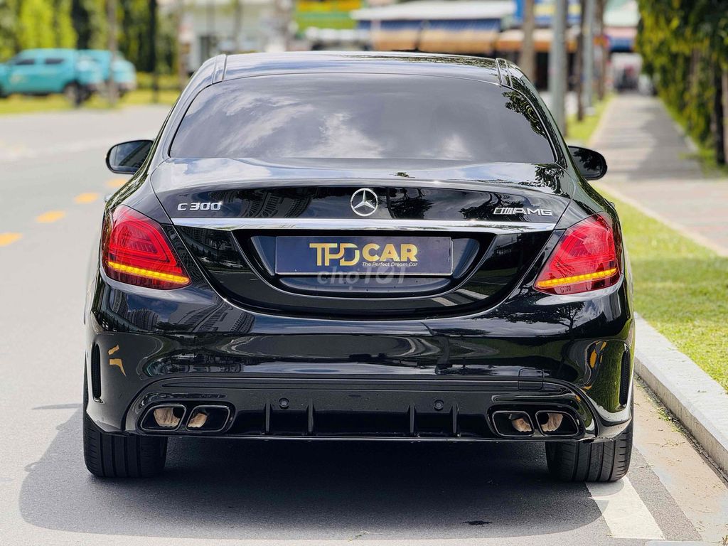 C300 AMG FULL ĐEN UP GALANG C63 BAO CHECK TEST. Mua bán Ô tô tại Quận Bình Tân Tp Hồ Chí Minh được đăng bởi Huỳnh Thiên Bảo hình 5