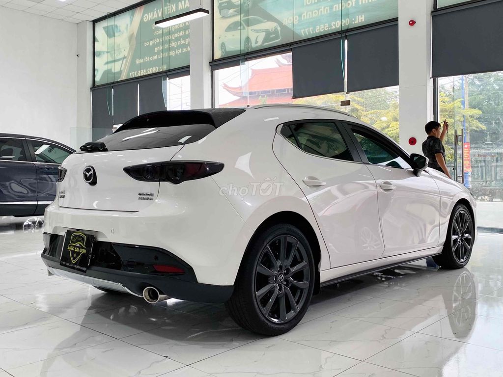 Mazda 3 2024 HB Sport Premium - 24000km. Mua bán Ô tô tại Thành phố Thủ Đức Tp Hồ Chí Minh được đăng bởi Quốc Nhẫn hình 4