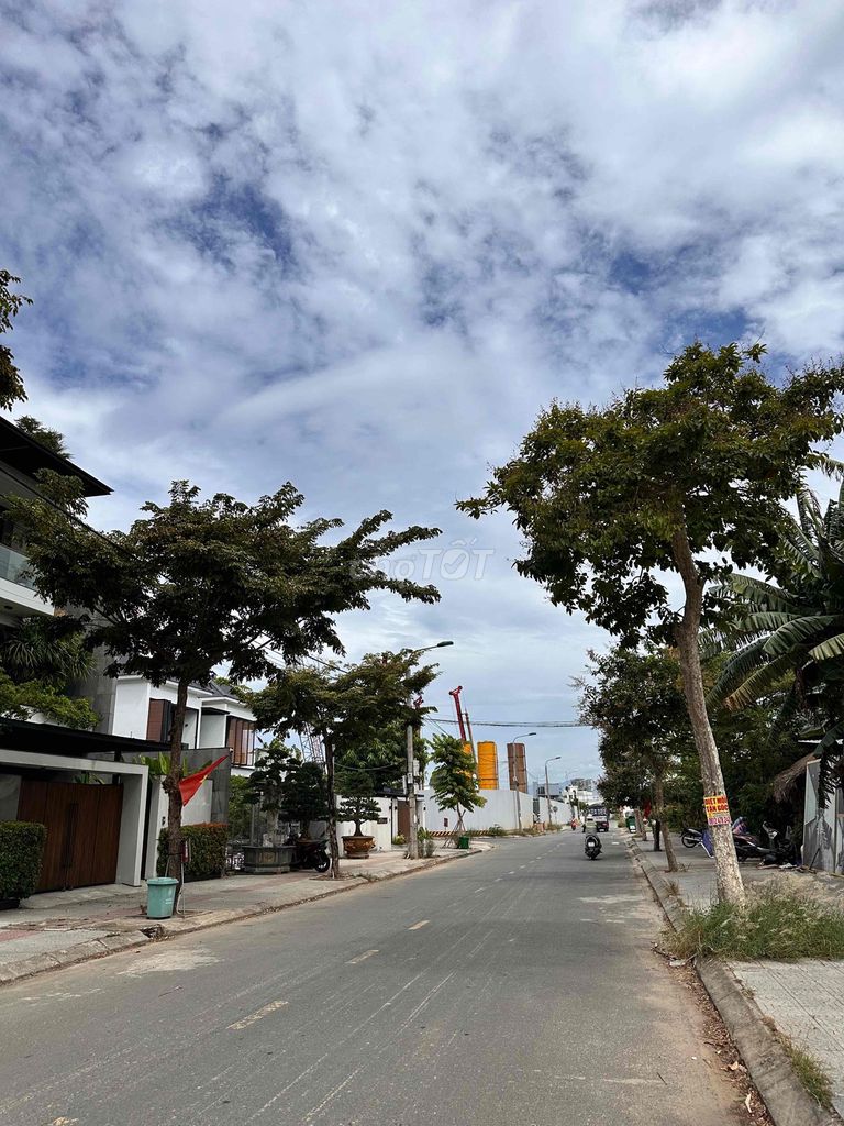 Cắt lỗ bán nhanh cho con đi du học
