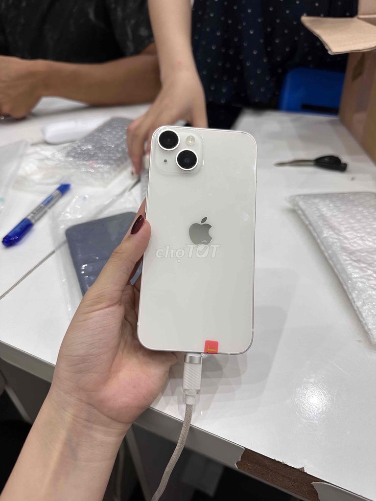 Apple iPhone 14 128GB Trắng 95%. Mua bán Điện thoại tại Quận Bắc Từ Liêm Hà Nội được đăng bởi Táo Sinh Viên  hình 1