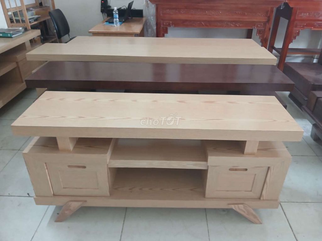 Kệ tivi Gỗ sồi Vàng nhạt 1m4 Hiện đại. Mua bán Tủ, kệ gia đình tại Thành phố Buôn Ma Thuột Đắk Lắk được đăng bởi NỘI THẤT BUÔN MA THUỘT hình 1