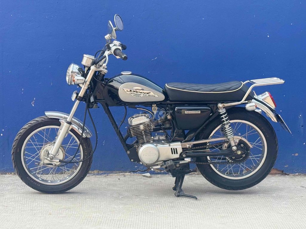 Honda 50cc, вертикальный мотор, работает безупречно тихо