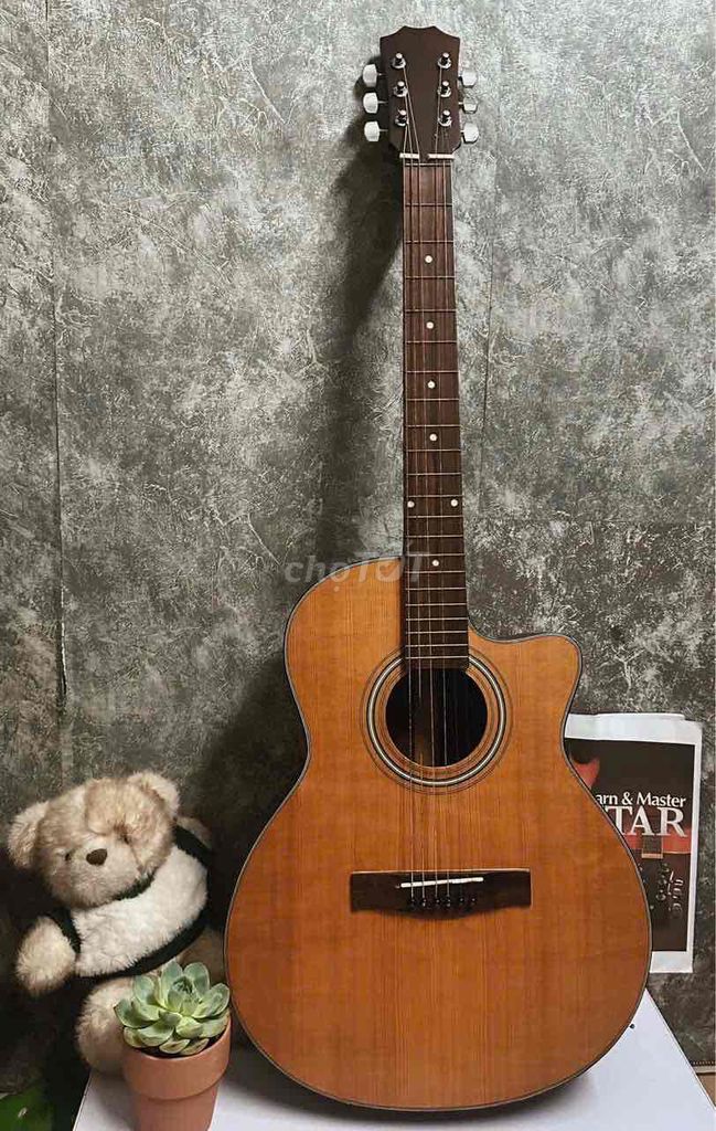 Đàn guitar gỗ nâu như mới. Mua bán Nhạc cụ tại Quận Bình Tân Tp Hồ Chí Minh được đăng bởi Việt Hưng hình 1
