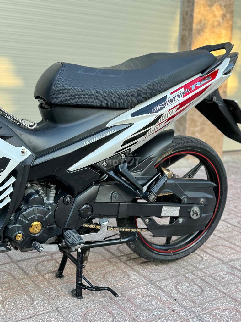 Yamaha Exciter 135 Trắng Đen Đỏ. Mua bán Xe máy tại Thành phố Dĩ An Bình Dương được đăng bởi Trần Trọng hình 5