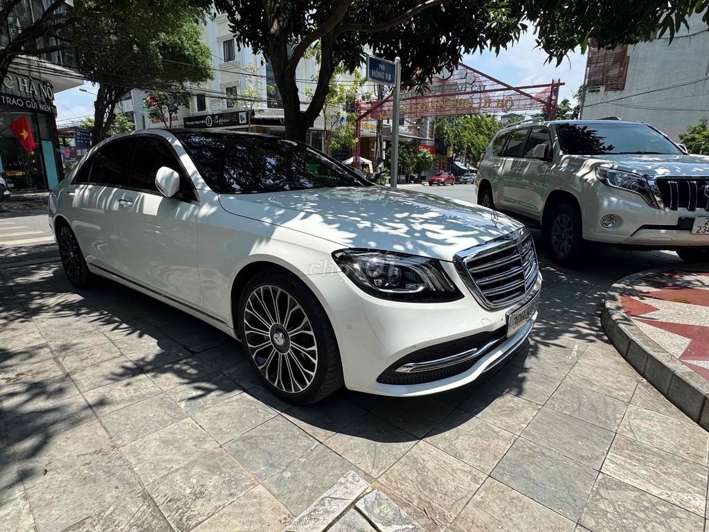 Mercedes Benz S Class 2019 S450L Luxury - 50000 km. Mua bán Ô tô tại Quận Cầu Giấy Hà Nội được đăng bởi Nguyễn Thế Dũng hình 1