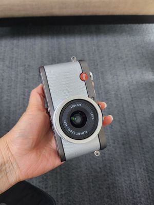 Leica X-E typ 102 mới 98% hoạt động hoàn hảo