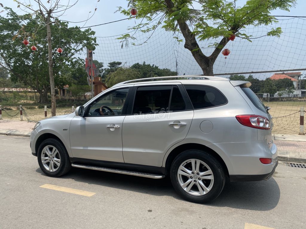 Hyundai Santafe SLX 2.0L cuối 2009 Form 2010. Đẹp. Mua bán Ô tô tại Huyện Sóc Sơn Hà Nội được đăng bởi Salon Auto Đào Hằng hình 3