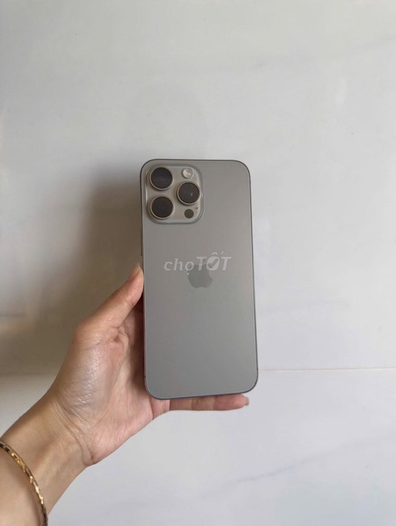 Apple iPhone 15 Pro Max 256GB Xám Đã qua sử dụng. Mua bán Điện thoại tại Quận 1 Tp Hồ Chí Minh được đăng bởi Hội Đồ Điện Tử hình 1