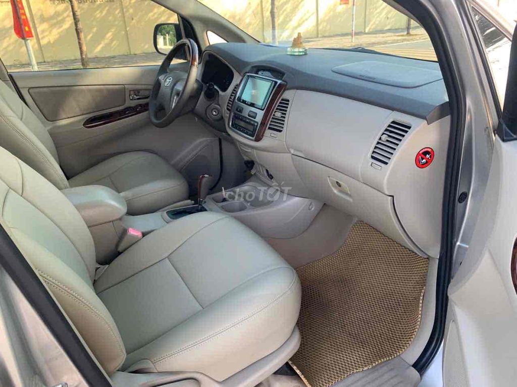 Toyota Innova 2014 2.0V - 130000 km. Mua bán Ô tô tại Quận Bắc Từ Liêm Hà Nội được đăng bởi Nguyễn Văn Cường hình 5