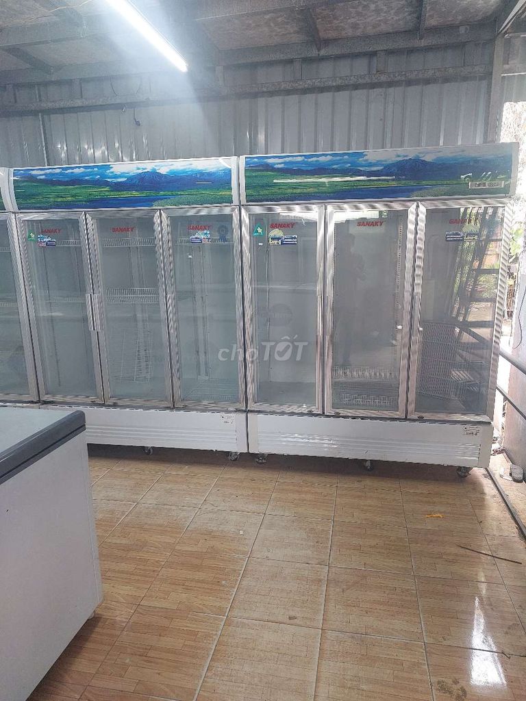 Tủ mát sanaky 1500l giá rẻ