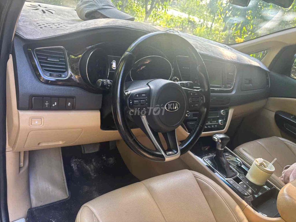 Kia Sedona 2019 2.2 DAT Luxury. Mua bán Ô tô tại Quận 7 Tp Hồ Chí Minh được đăng bởi Tuấn Đỗ hình 4