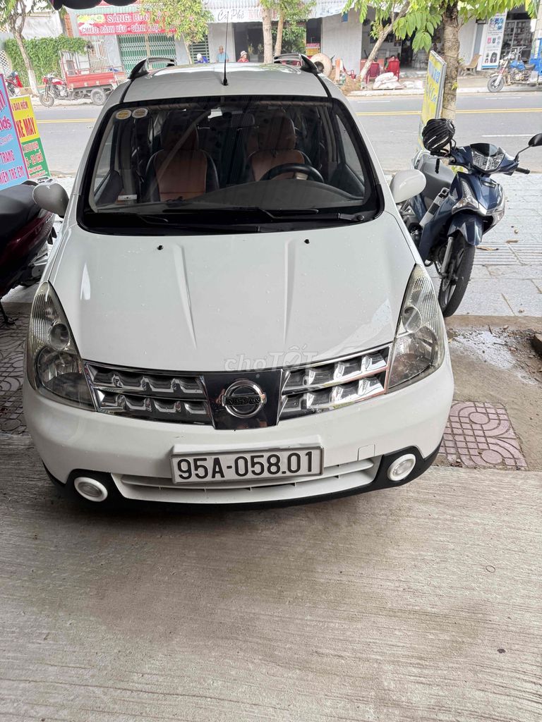 Nissan Grand livina 2011 1.8 AT - 120000 km. Mua bán Ô tô tại Thành phố Sa Đéc Đồng Tháp được đăng bởi Tuấn cầm Đồ hình 5