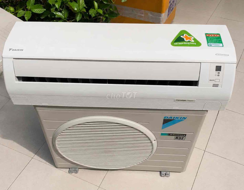 Máy lạnh Daikin Inverter 1hp. Mua bán Máy lạnh, điều hoà tại Quận 7 Tp Hồ Chí Minh được đăng bởi Điện Lạnh Hồng Phúc hình 1