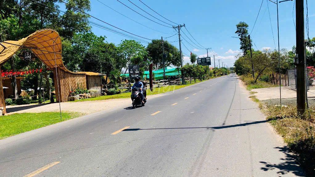 Bán 250m2 đất trục chính trụ sở Ủy Ban Thị Trấn Phước Hải. Mua bán đất tại Huyện Đất Đỏ Bà Rịa - Vũng Tàu được đăng bởi Trần Thị Thơm hình 2