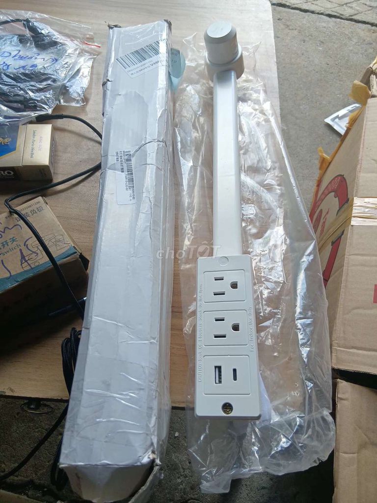 Ổ cắm điện Trắng Xoay 180 độ. Mua bán Nội thất, đồ gia dụng khác tại Thành phố Mỹ Tho Tiền Giang được đăng bởi Đam Mê Audio hình 1