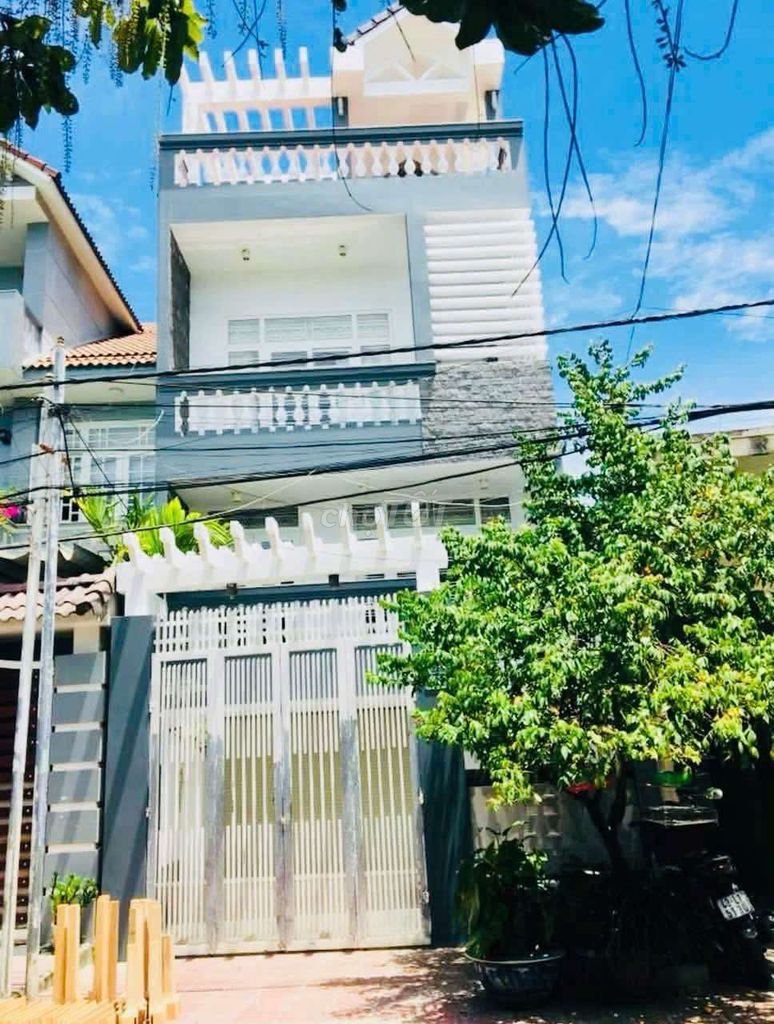 Аренда · 3 комн. · 90 м² · Quận Hải Châu, ул. ngô đức kế