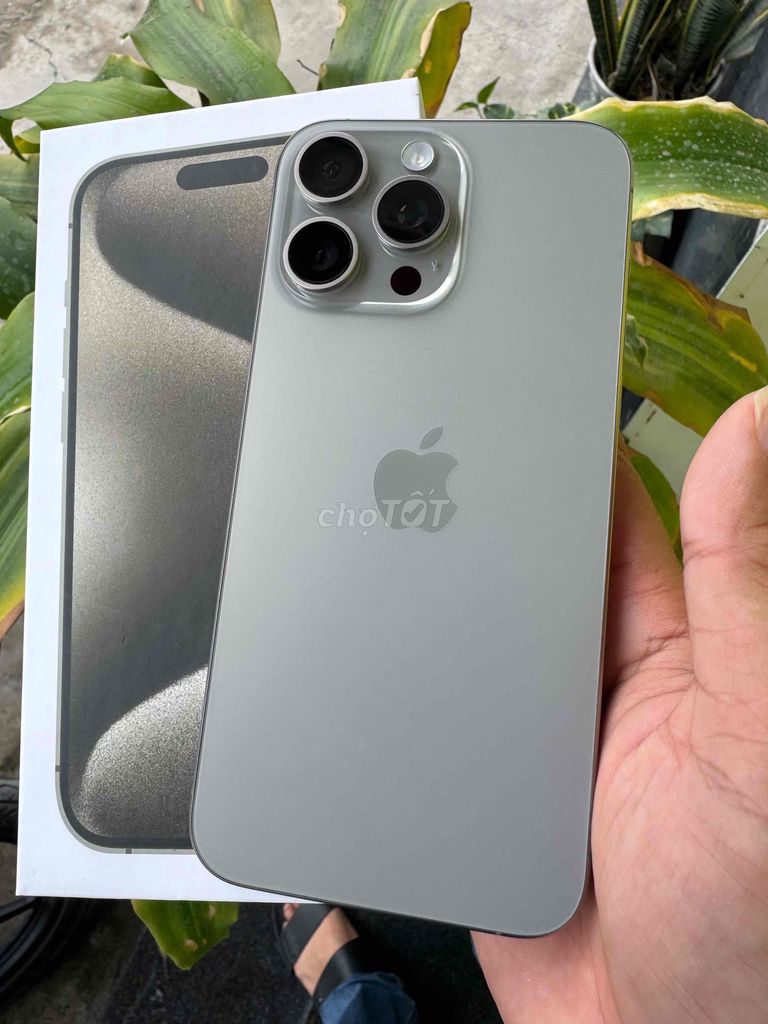 Apple iPhone 15 Pro Max 512GB Tự nhiên zin óc keng. Mua bán Điện thoại tại Quận Ninh Kiều Cần Thơ được đăng bởi Khải mobile hình 1