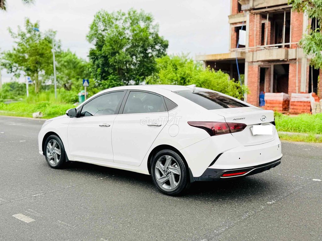 Hyundai Accent 2022 1.4 AT Đặc Biệt - 40000 km. Mua bán Ô tô tại Quận Hải Châu Đà Nẵng được đăng bởi Nguyễn Vương Auto hình 4