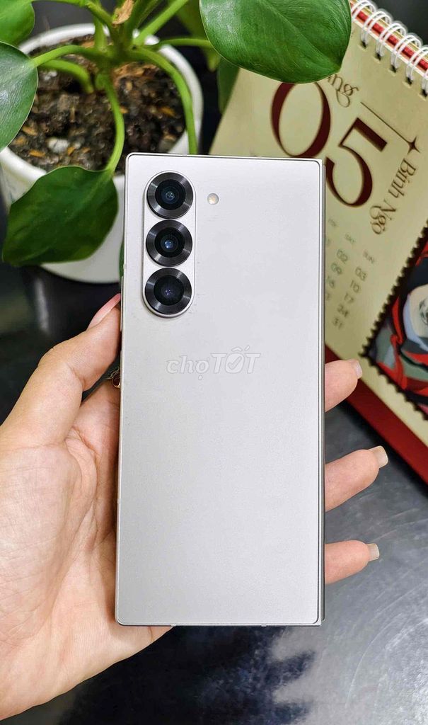 Samsung Z Fold6 Vn máy đẹp 99 512GB. Mua bán Điện thoại tại Quận 10 Tp Hồ Chí Minh được đăng bởi Minh Thy Mobile hình 1