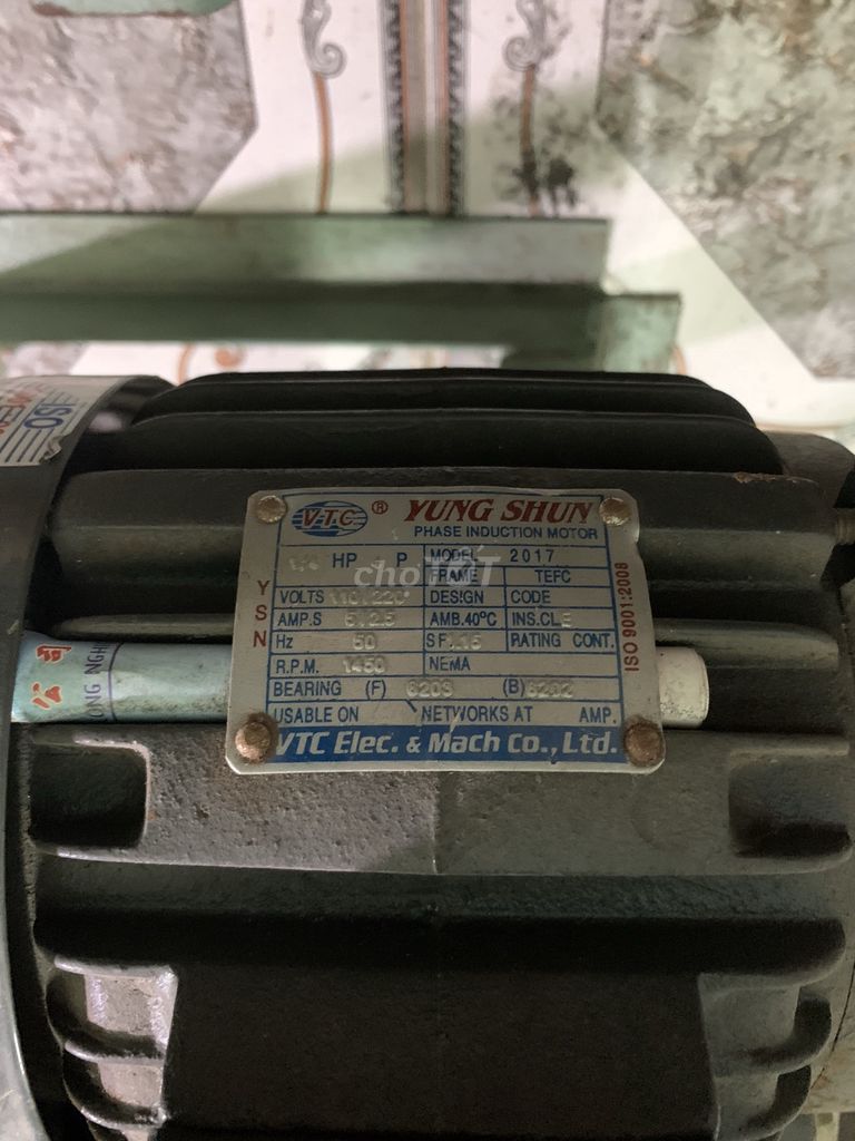 Máy đột dập 1,5 Tấn