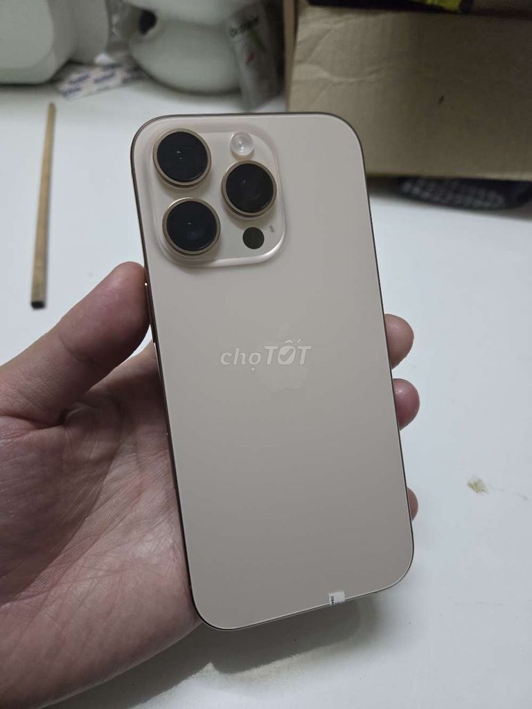 Apple iPhone 16 Pro 128GB Lock Canada. Mua bán Điện thoại tại Huyện An Lão Hải Phòng được đăng bởi Bình hình 1