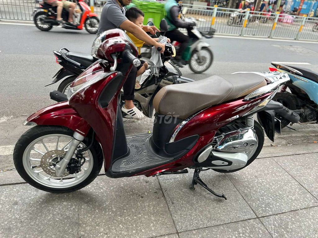 Honda SH mode 2022 mới 90% Bstp chính chủ. Mua bán Xe máy tại Quận Tân Phú Tp Hồ Chí Minh được đăng bởi Tuanduy hình 4