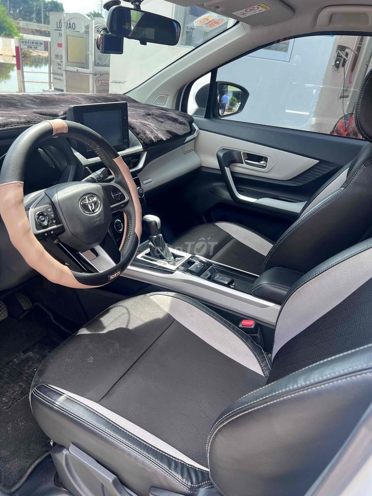 Toyota Veloz 2023 AT xe còn rất đẹp. Mua bán Ô tô tại Huyện Hóc Môn Tp Hồ Chí Minh được đăng bởi Đua Phạm hình 7