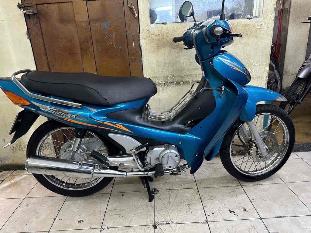 Future 2001. đầu nồi zin 100%. BSTP 1 đời chủ. Mua bán Xe máy tại Quận Bình Thạnh Tp Hồ Chí Minh được đăng bởi Lê Nhân hình 5