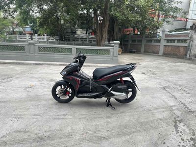 Honda Air Blade 2018 Bản kỷ niệm Đen. Mua bán Xe máy tại Quận Lê Chân Hải Phòng được đăng bởi Nguyễn Thế Hiếu