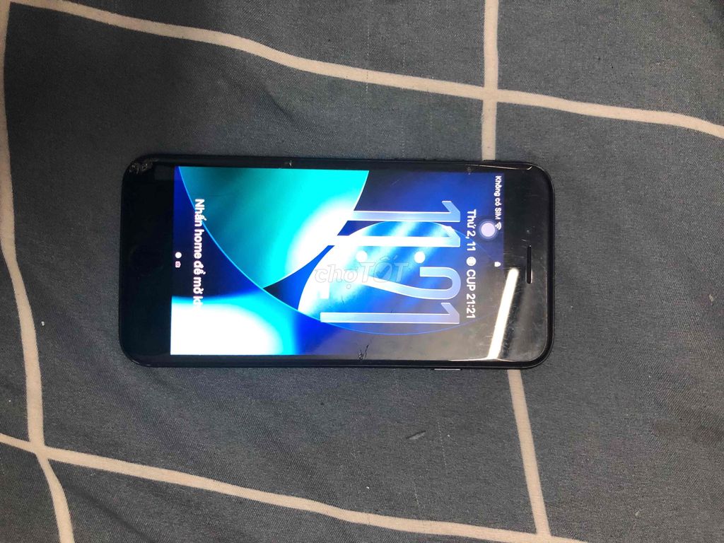 Apple iPhone se. Mua bán Điện thoại tại Thành phố Sóc Trăng Sóc Trăng được đăng bởi Khôi Nguyễn Trần Đăng hình 1