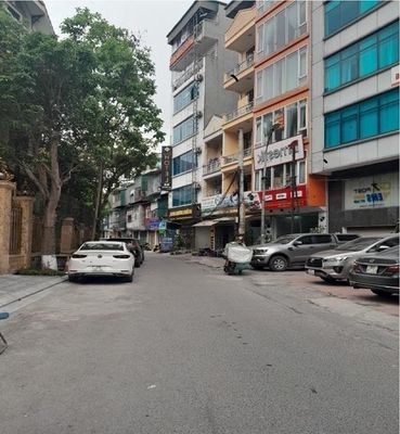 Townhouse 50 m² · 6 bed · Ngõ 168 Trung Kính