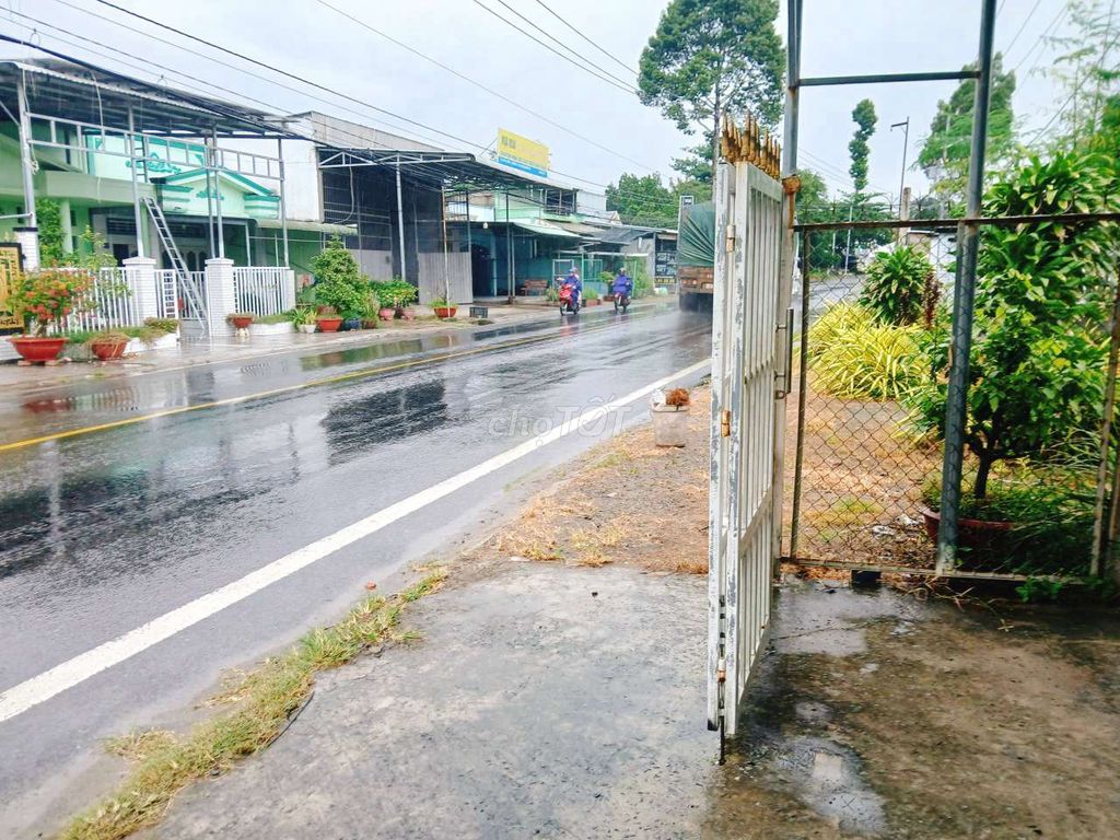 Nhà mặt tiền QL30, P11, TP. Cao Lãnh, Đồng Tháp. Mua bán nhà ở tại Thành phố Cao Lãnh Đồng Tháp được đăng bởi Thu Thủy hình 1