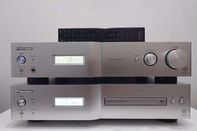 Bộ Pioneer A-A6 & Pioneer PD-D6 Nhật, đẹp như mới. Mua bán Tivi, Âm thanh tại Thành phố Thủ Dầu Một Bình Dương được đăng bởi Lê Nguyễn Audio