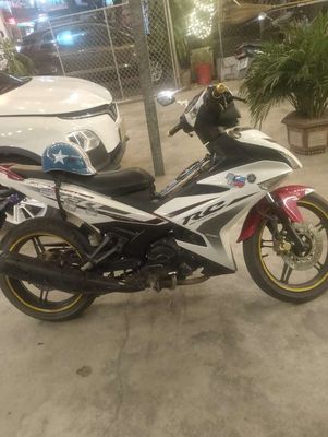 Bán xe máy ex 150 fi trắng đỏ,xe nguyên zin. Mua bán Xe máy tại Huyện Hương Sơn Hà Tĩnh được đăng bởi Trần Quang Tuấn