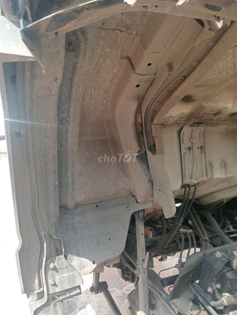 Xe tải lướt . Rin 95% . Tải 3t5. Thùng dài 4m3. Mua bán Xe tải, xe ben tại Thành phố Thuận An Bình Dương được đăng bởi Devic Map  hình 2