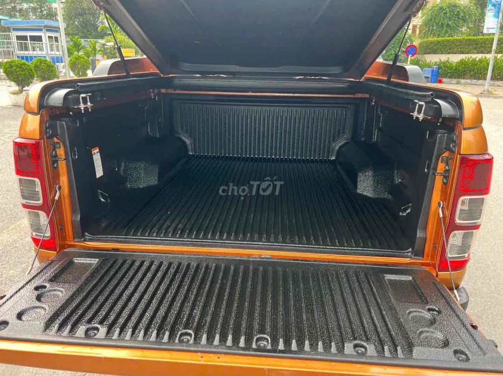 Ford Ranger 2020 Wildtrak 2.0L 4x4 AT - 5,5 van km. Mua bán Ô tô tại Quận Cầu Giấy Hà Nội được đăng bởi Tien Thanh hình 11