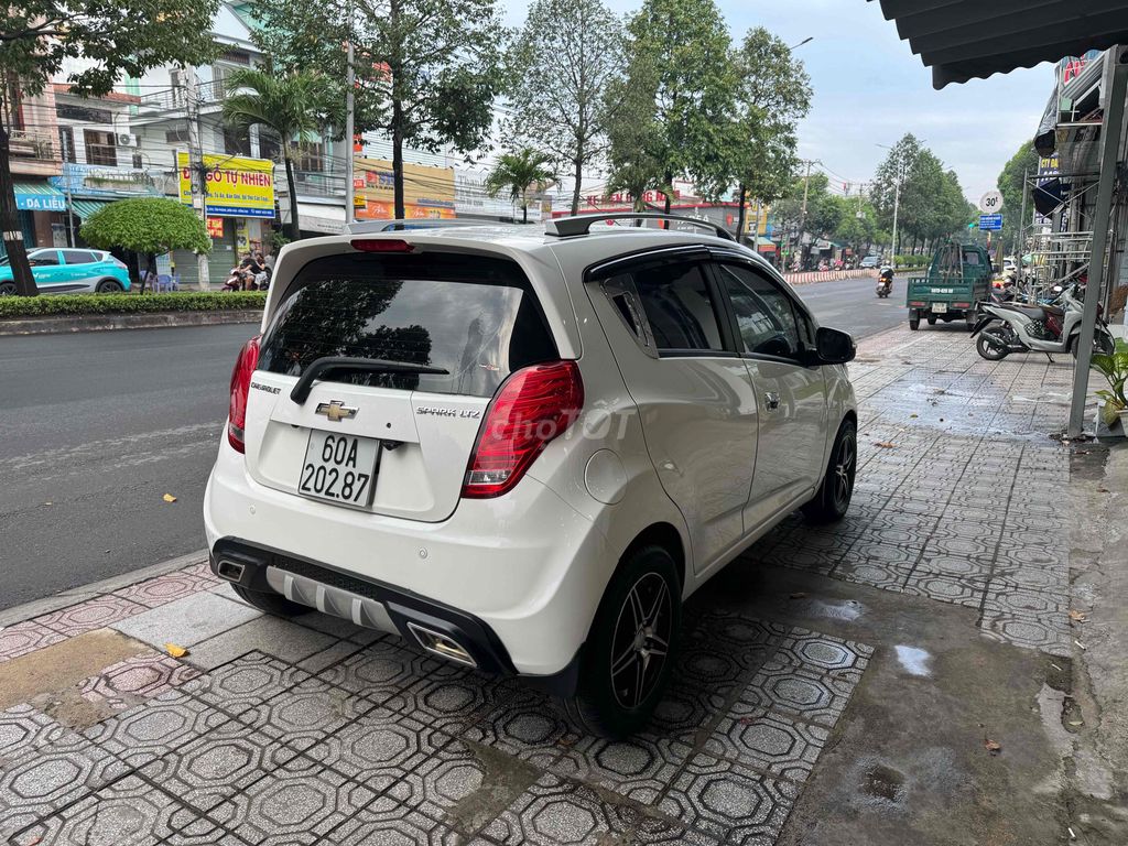 Chevrolet Spark 2015 LTZ 1.0 AT Zest - 82000 km. Mua bán Ô tô tại Thành phố Biên Hòa Đồng Nai được đăng bởi Xe Lướt Uy Minh hình 4