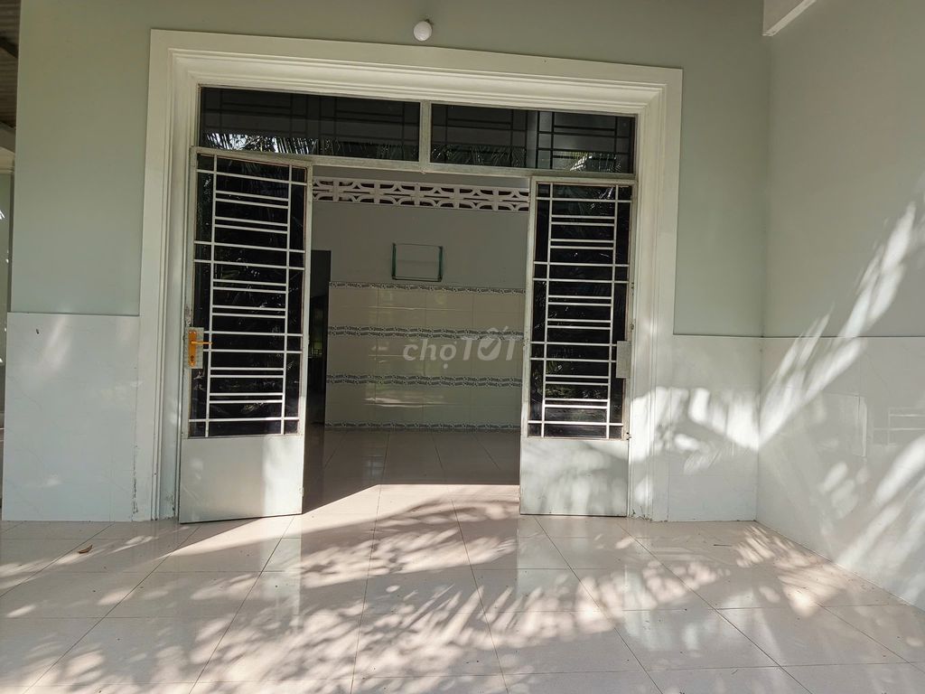 Nhà vườn 2PN 135m2 cho thuê