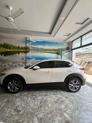 Mazda CX 30 Premium 2022 Trắng 1 vạn km