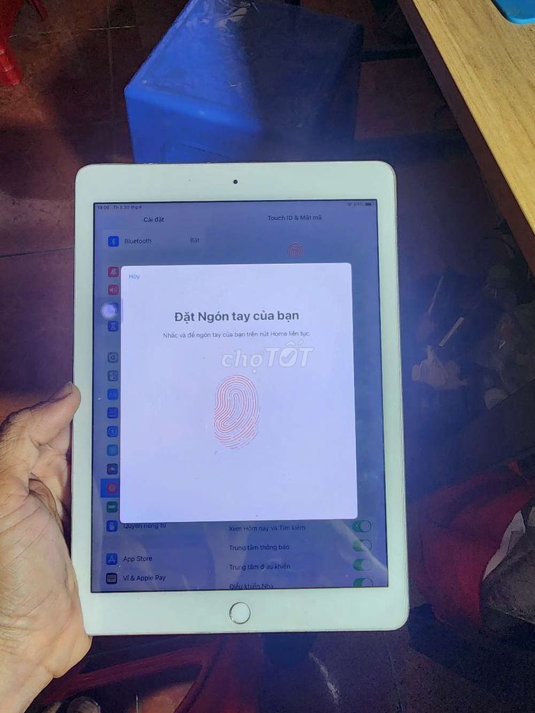 Apple iPad Air 2 32GB Bạc Đã qua sử dụng. Mua bán Máy tính bảng tại Quận Bình Thạnh Tp Hồ Chí Minh được đăng bởi tùng  hình 1