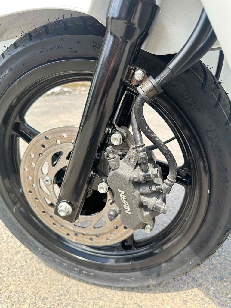 Honda SHi 150 2012 Trắng. Mua bán Xe máy tại Quận 12 Tp Hồ Chí Minh được đăng bởi Cửa hàng Xe máy 380 hình 7