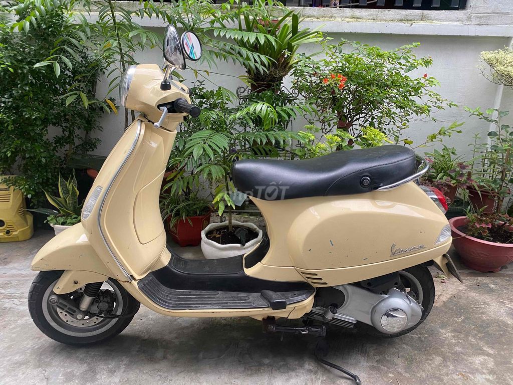Piaggio Vespa 150 xe nhập biển đẹp 1102. Mua bán Xe máy tại Quận 5 Tp Hồ Chí Minh được đăng bởi JM hình 7