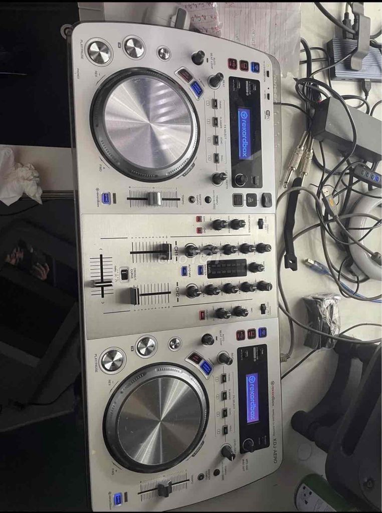 Bàn dj XDJ Aero nhập khẩu úc. Mua bán Tivi, Âm thanh tại Huyện Cẩm Mỹ Đồng Nai được đăng bởi Nguyễn văn công hình 2