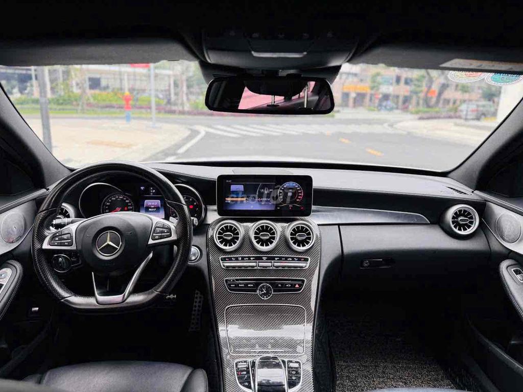 Mercedes Benz C300 AMG 2018. Mua bán Ô tô tại Quận 7 Tp Hồ Chí Minh được đăng bởi Cherry hình 9