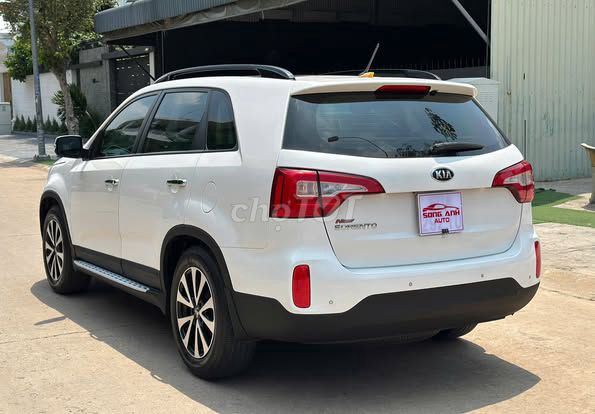 Kia #Sorento 2.4 GAT 2016. Mua bán Ô tô tại Thành phố Thuận An Bình Dương được đăng bởi Trung Phạm hình 3