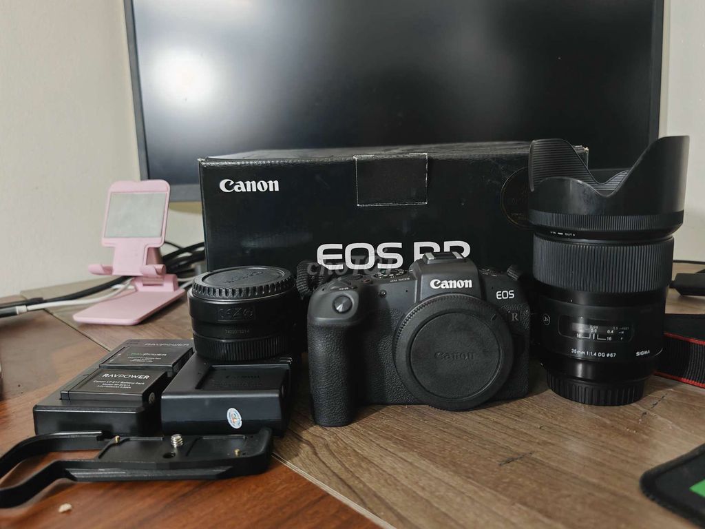 Máy ảnh Canon EOS RP + ngàm + 35 art. Mua bán Máy ảnh, Máy quay tại Huyện Gia Lâm Hà Nội được đăng bởi Lê Toản hình 1